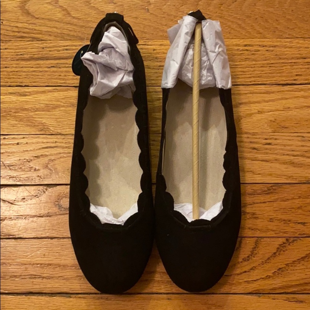 Jack Rogers Ellie Suede II in black